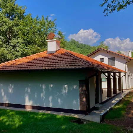 Lodge Lesnik Vacation *