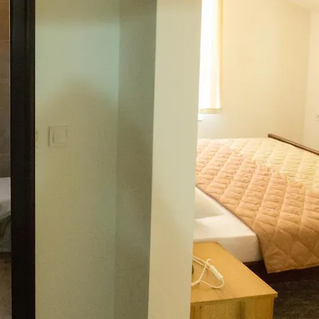 Lodge Lesnik Vacation *