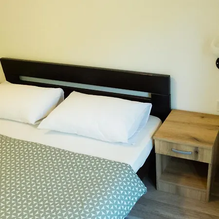 Lodge Lesnik Vacation *