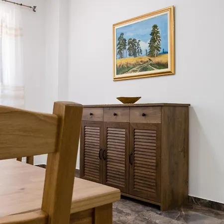 Lesnik Vacation Lodge